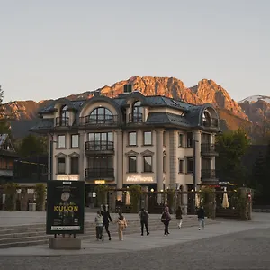 4* Appart hôtel Cristina